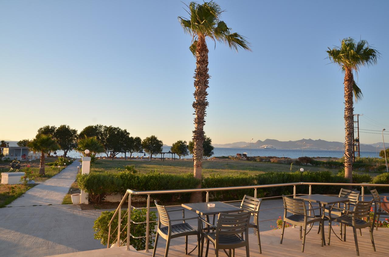Costa Angela Seaside Resort 外观 照片
