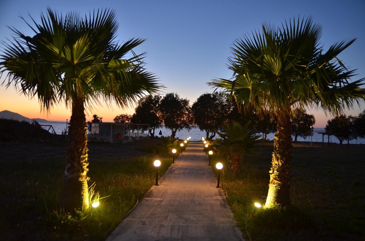 Costa Angela Seaside Resort 外观 照片