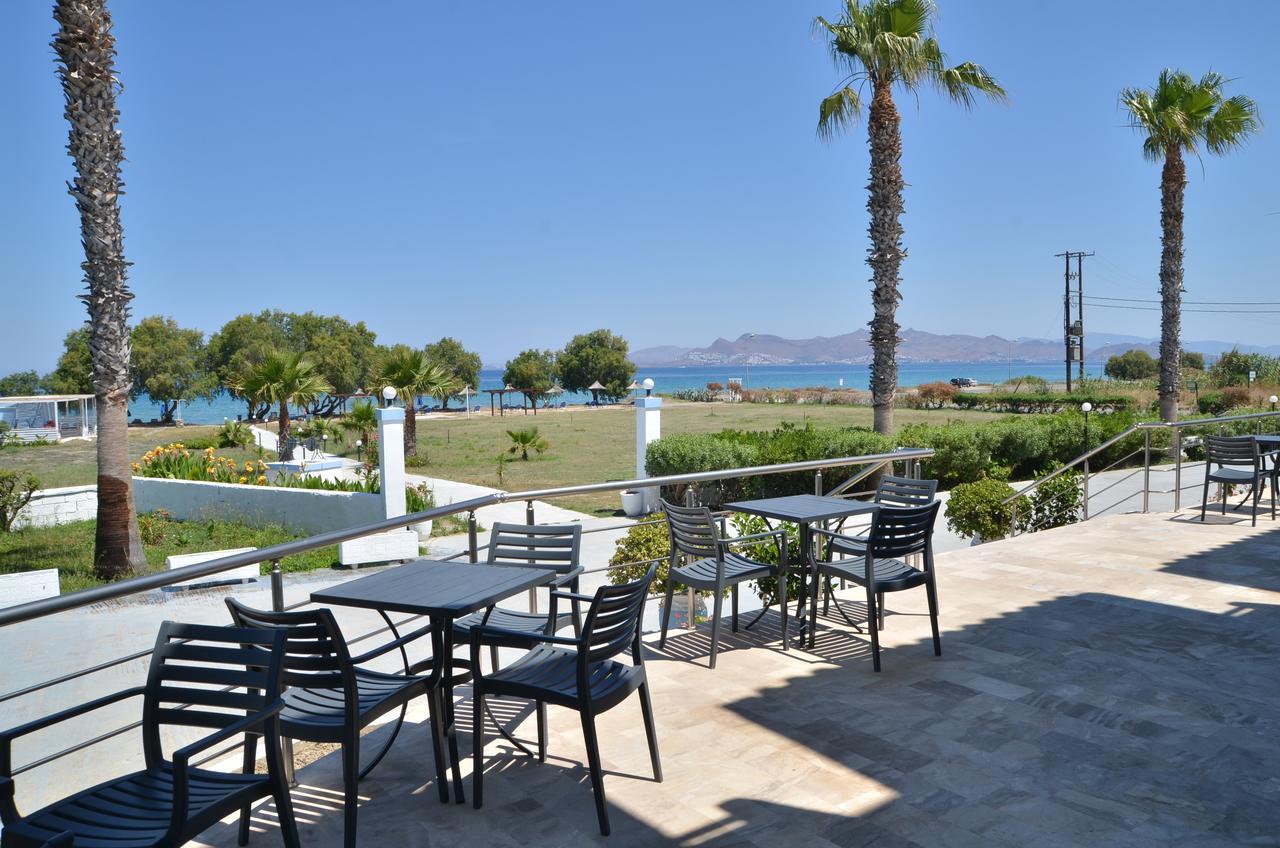 Costa Angela Seaside Resort 外观 照片