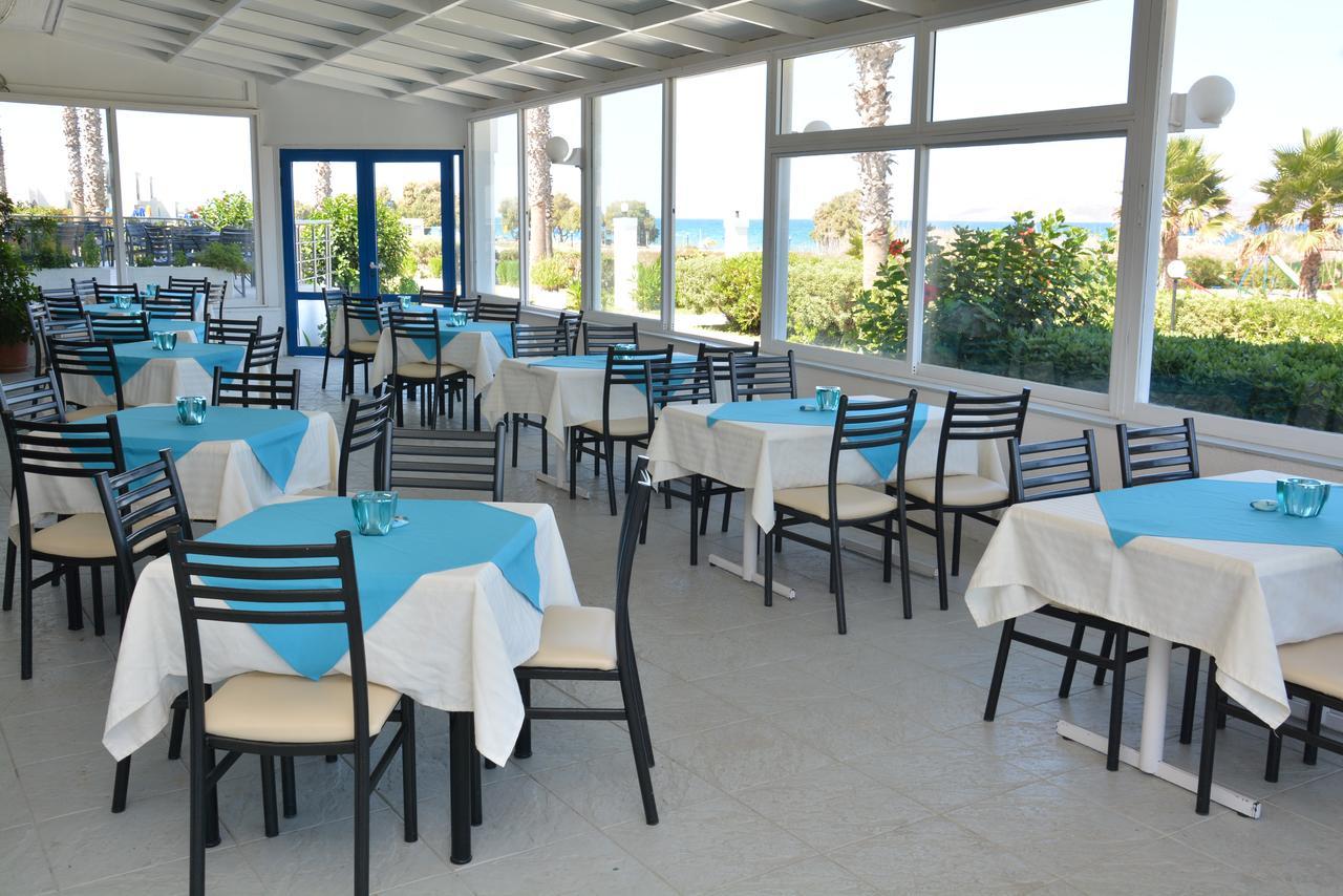 Costa Angela Seaside Resort 外观 照片