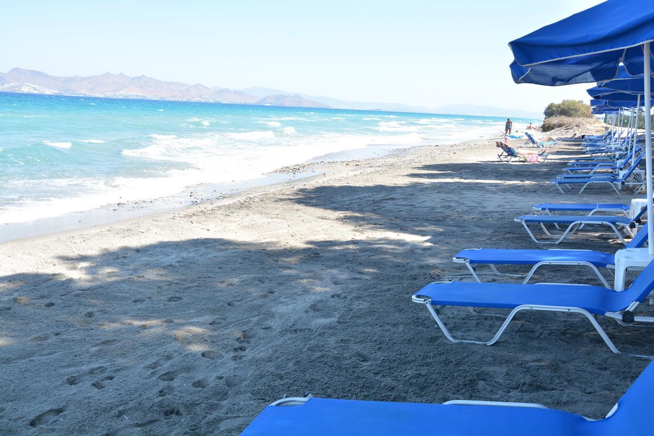 Costa Angela Seaside Resort 外观 照片