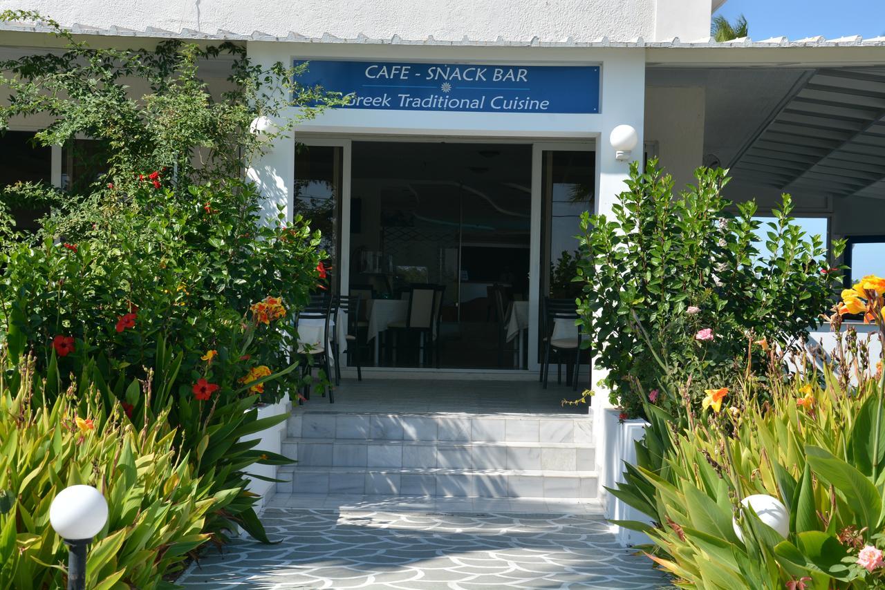 Costa Angela Seaside Resort 外观 照片
