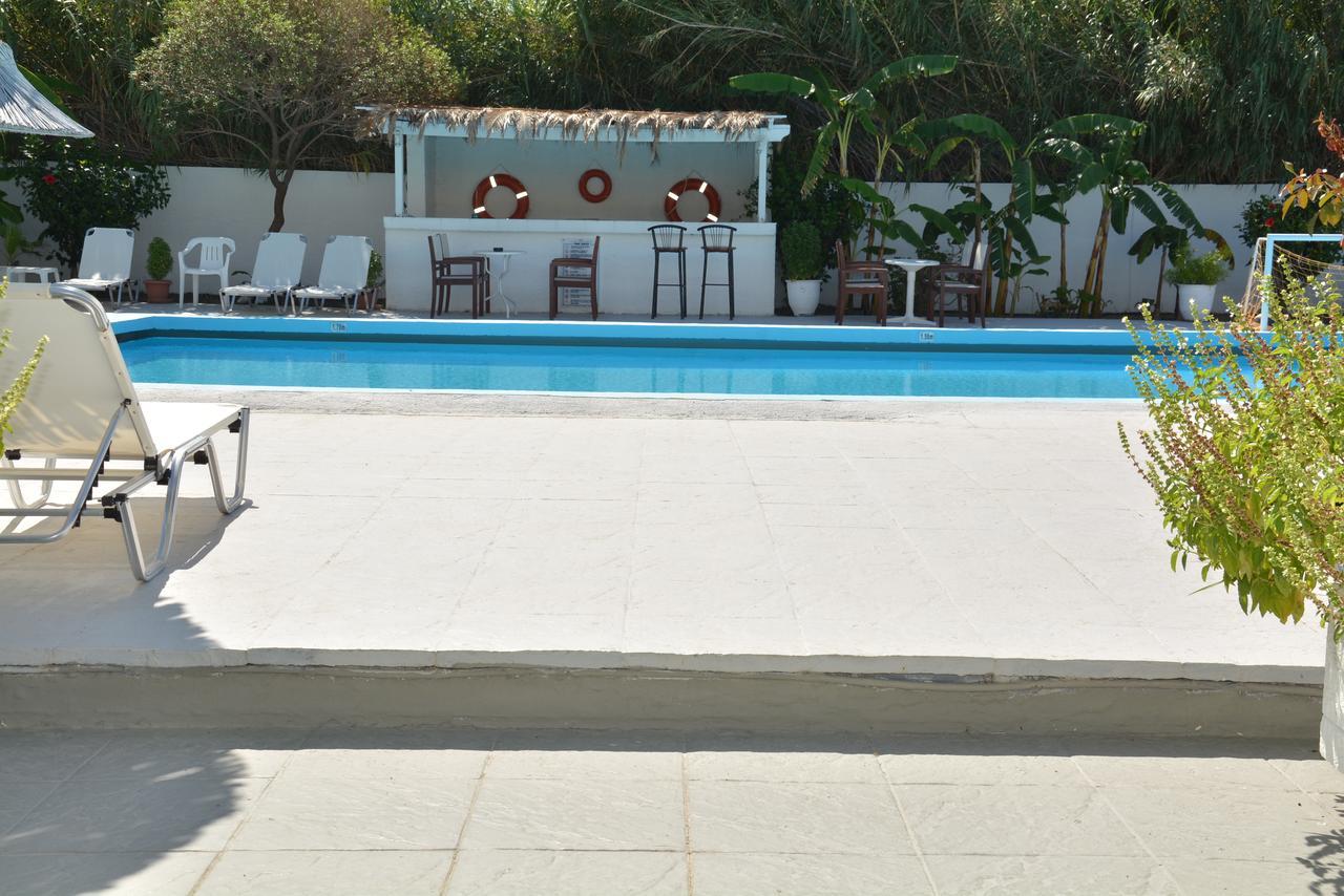 Costa Angela Seaside Resort 外观 照片