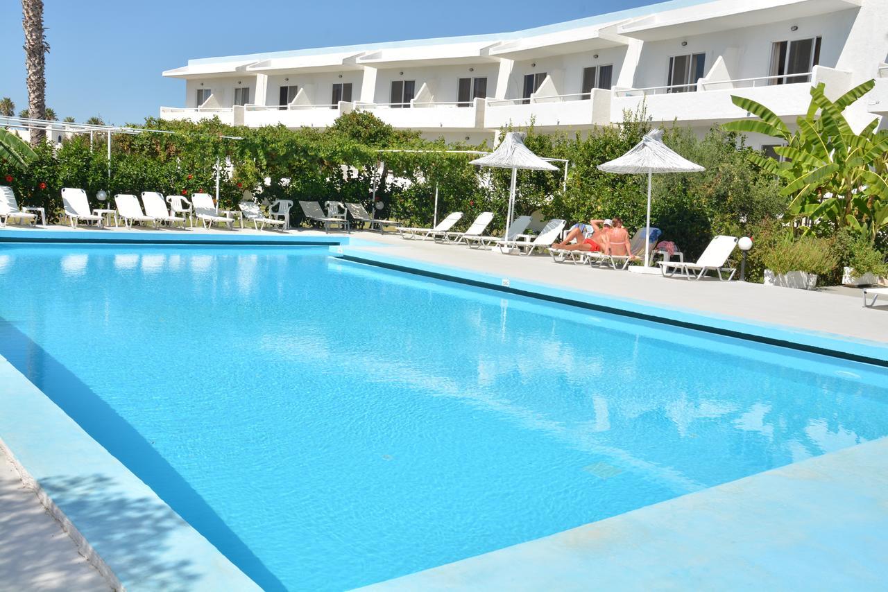 Costa Angela Seaside Resort 外观 照片