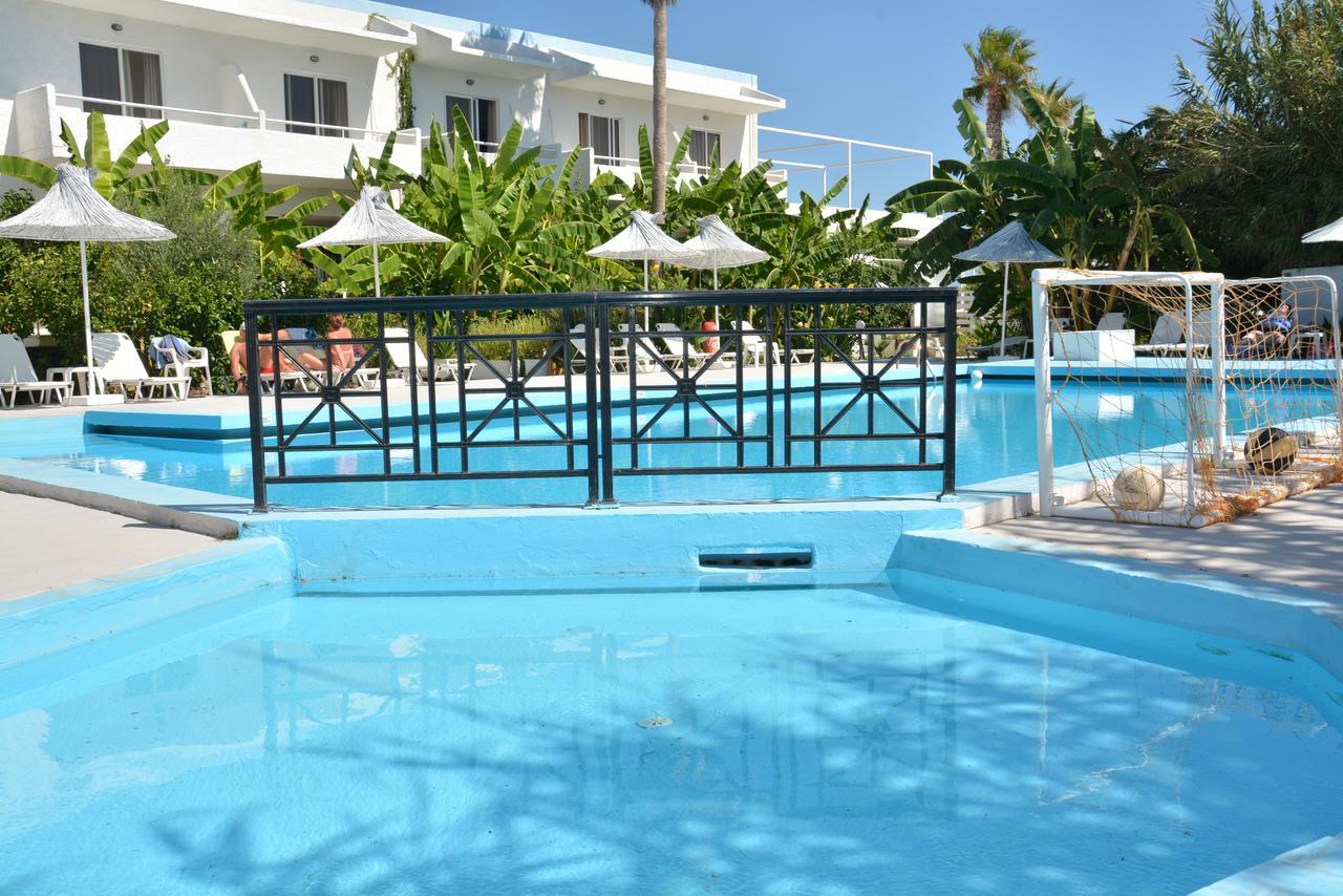 Costa Angela Seaside Resort 外观 照片